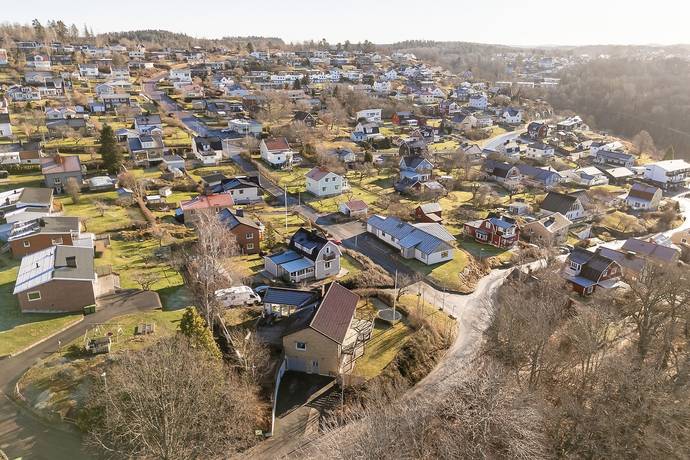 6 rum Villa på Månbergsvägen 14 Huskvarna Egnahem Jönköpings kommun - bild 38