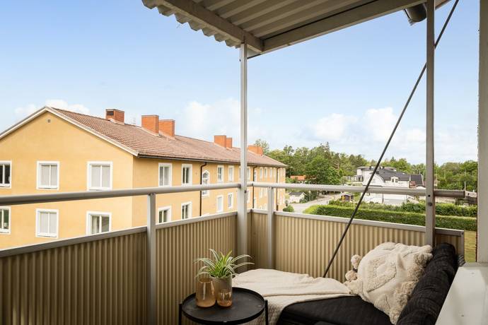 2 rum lägenhet på Häradsvägen 35C Snättringe, Huddinge kommun - bild 2