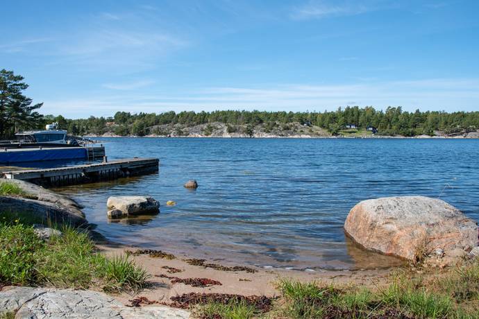 6 rum Vinterbonat fritidshus på Runmarö Långholmen 121 Gråskärsfjärden - Runmarö - Långholmen Värmdö kommun