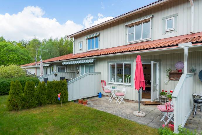 4 rum lägenhet på Fridhemsvägen 4D Brogetorp, Flens kommun - bild 1