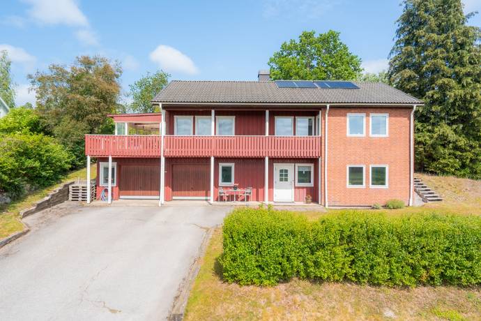 5 rum Villa på Stensättersvägen 17 Ålberga Nyköpings kommun - bild 1