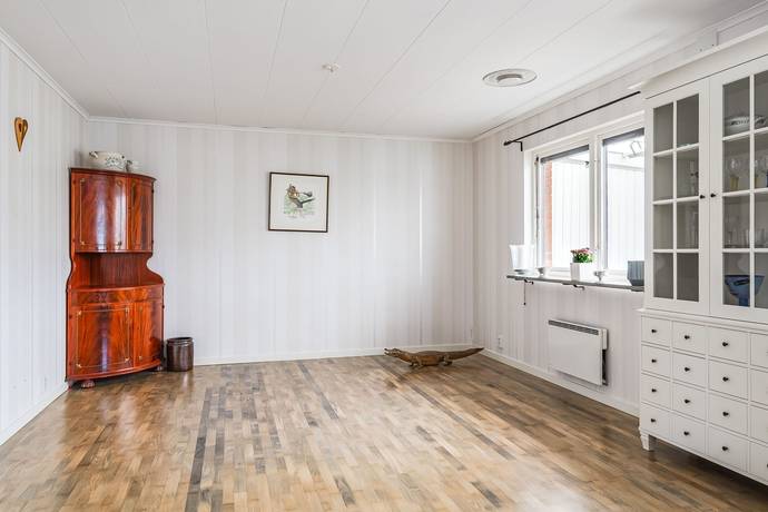 5 rum Radhus på Viringegatan 4 Mjölby kommun - bild 12