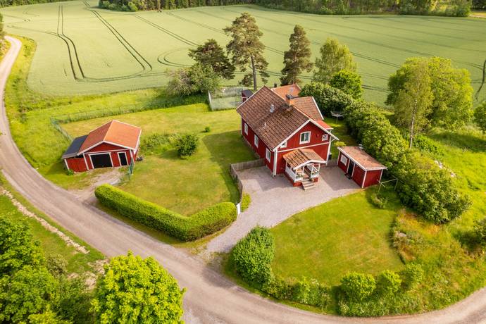 5 rum villa på Hällberga Backa Hällberga, Eskilstuna kommun - bild 1