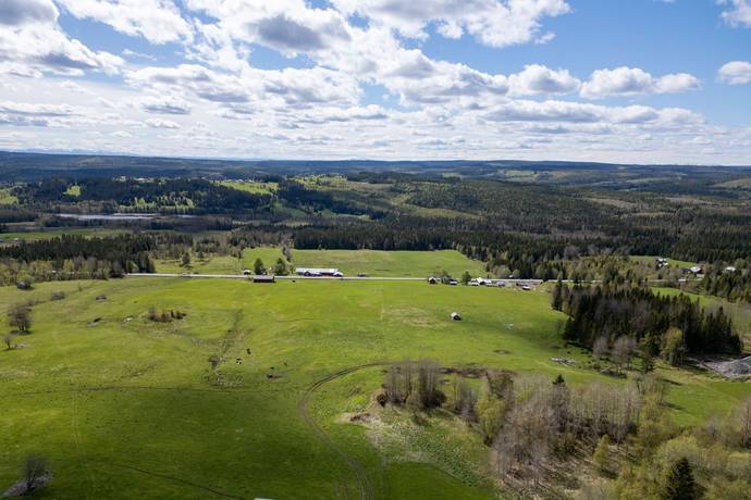 6 rum Gård med jordbruk på Önet 113 Krokoms kommun - bild 10