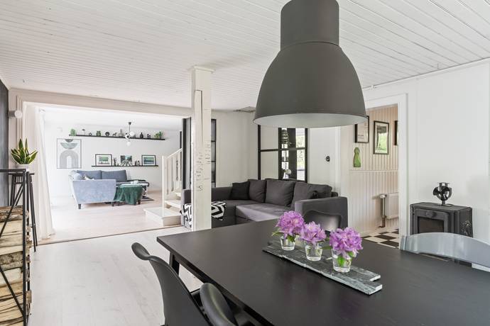 5 rum Villa på Tärby Rolandstorp   Grundby Eskilstuna kommun - bild 33