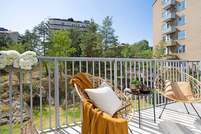 3 rum lägenhet på Sparbanksvägen 6 Hägerstensåsen, Stockholms kommun - bild 2