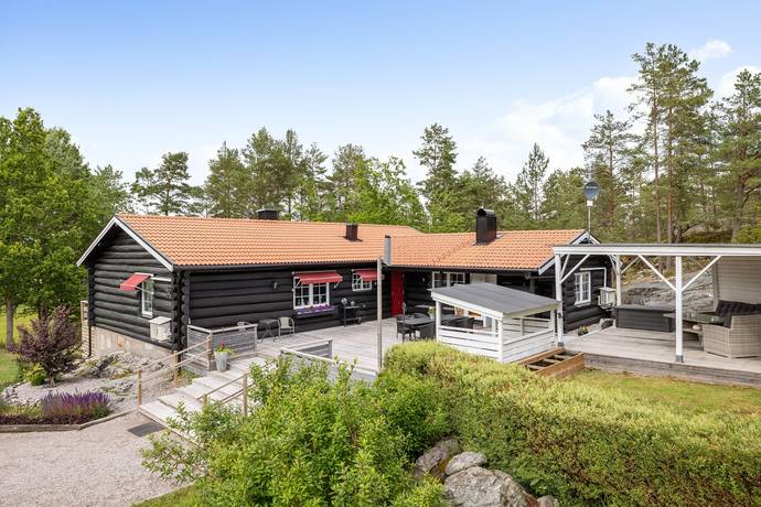 4 rum vinterbonat fritidshus på Almvik Nynäset 2 Almvik, Västerviks kommun - bild 1