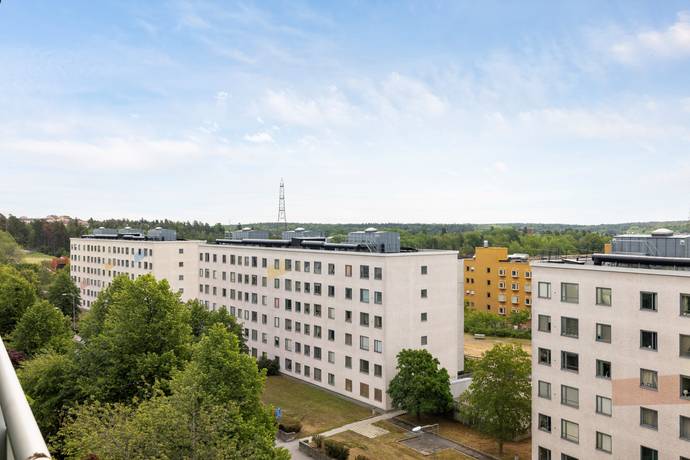 4 rum lägenhet på Äspholmsvägen 23, vån 6 Skärholmens Centrum, Stockholms kommun - bild 3