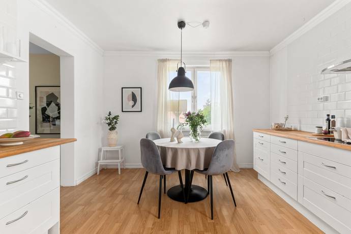 2 rum lägenhet på Alvägen 2 Bromsten, Stockholms kommun - bild 4