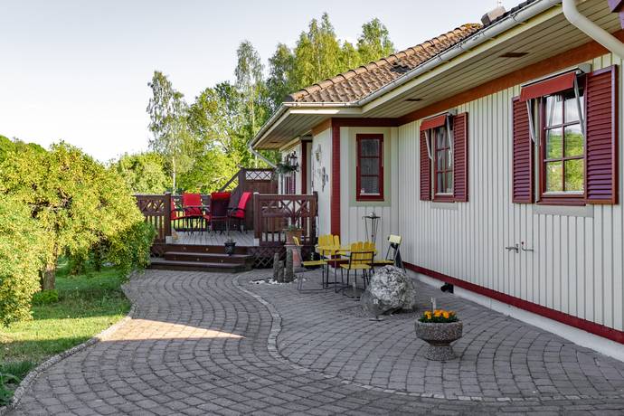 5 rum villa på Bryggarvägen 19 Strömsholm, Hallstahammars kommun - bild 4