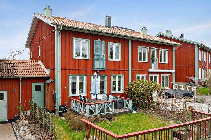 5 rum Parhus på Brittsommargränd 10 Tyresö Strand Tyresö kommun - bild 5