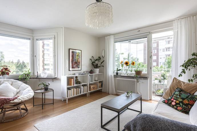 3 rum lägenhet på Alphyddevägen 13 Alphyddan, Nacka kommun - bild 1