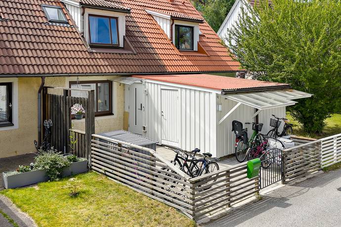 4 rum radhus på Romansvägen 82 Skogås, Huddinge kommun - bild 3