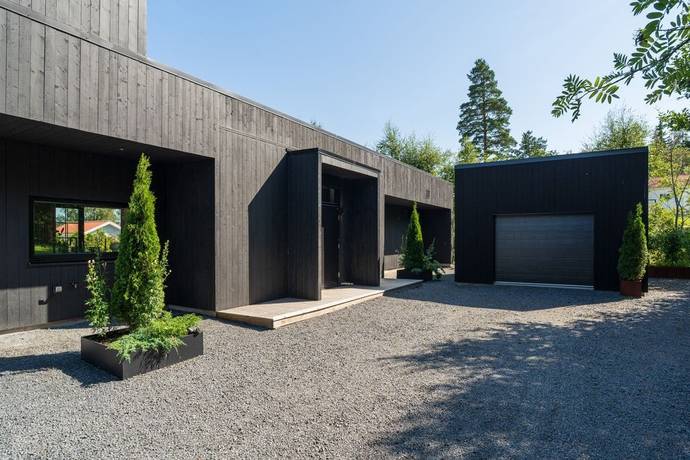 7 rum villa på Badviksvägen 4 Domsjö, Örnsköldsviks kommun - bild 3