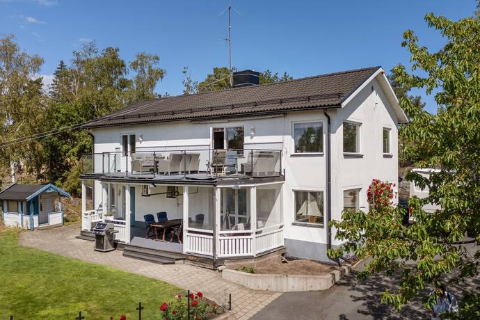 6 rum villa på Freyvägen 34 Igelboda, Nacka kommun - bild 1