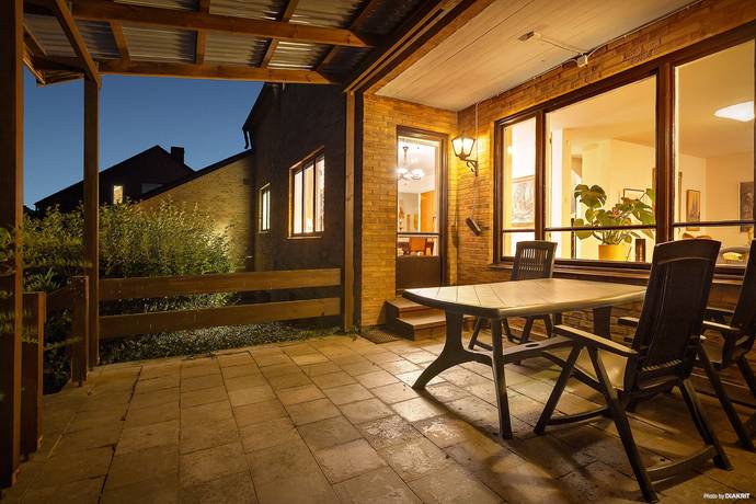 6 rum villa på Eyragatan 16 Centralt/Sveaparken/Eyraområdet, Örebro kommun - bild 4