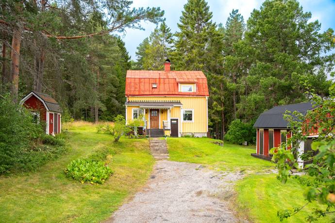 5 rum villa på Industrivägen 21 Brunne, Kramfors kommun - bild 2