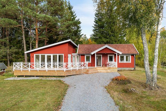 4 rum vinterbonat fritidshus på Utålsvägen 92 Norrtälje, Norrtälje kommun - bild 1