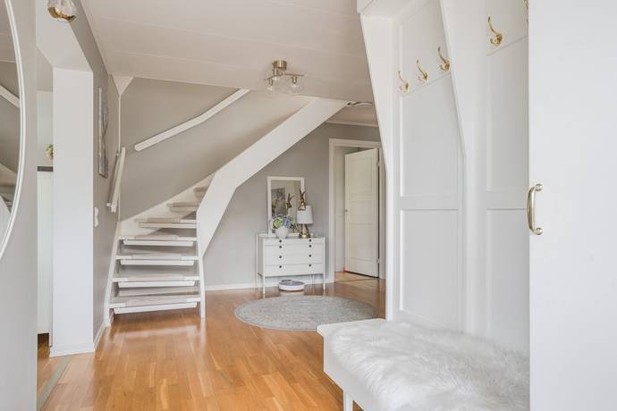 7 rum villa på Broholmsvägen 20 Huskvarna Stensholm, Jönköpings kommun - bild 5