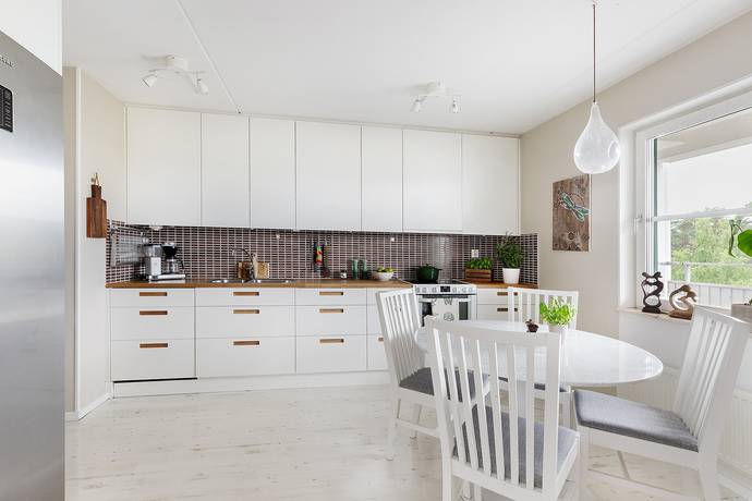 3 rum lägenhet på Sidensvansvägen 28 Sjöberg, Sollentuna kommun - bild 5