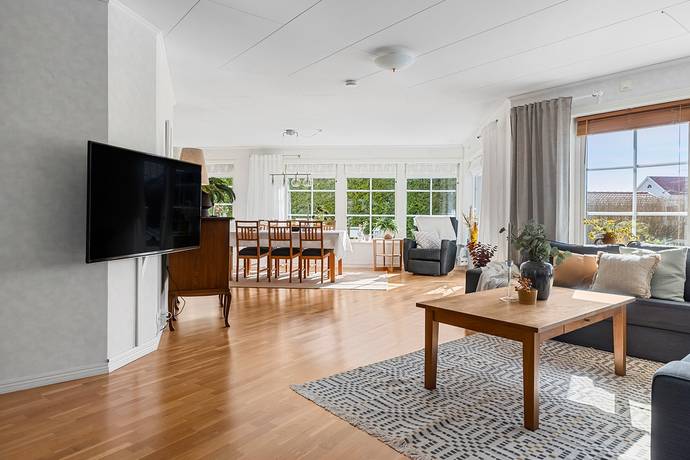 5 rum Villa på Nystedts väg 23 Hammarö kommun - bild 8