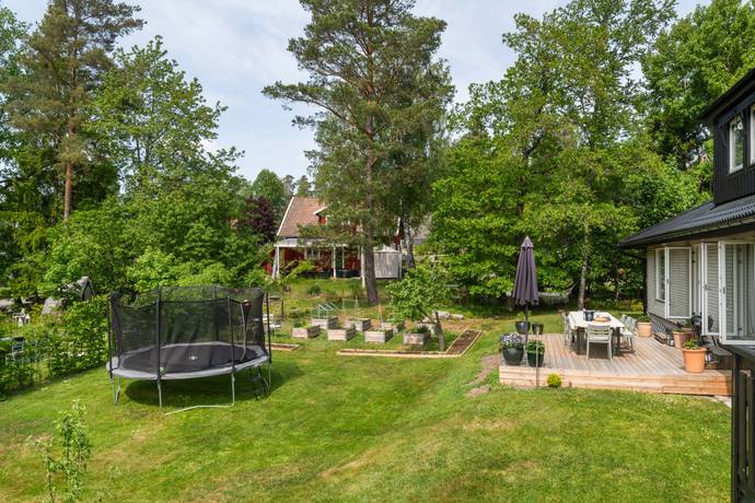 7 rum Villa på Sandstensvägen 17 Ensta Täby kommun - bild 9