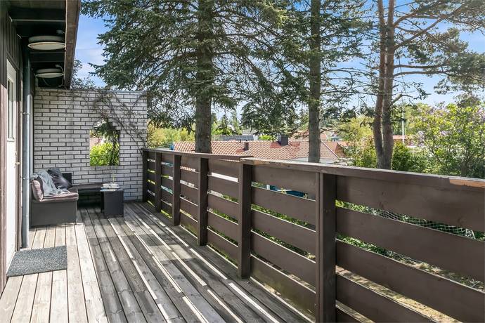 8 rum villa på Tunvägen 5 Västra Jakobsberg, Järfälla kommun - bild 4