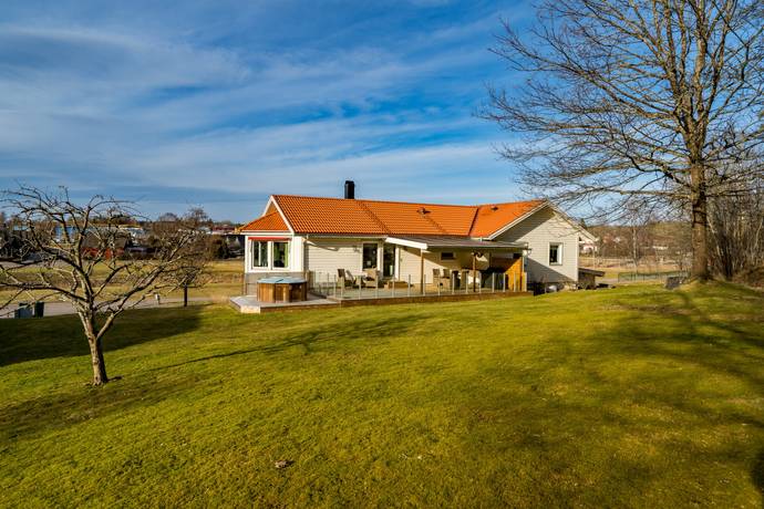 6 rum Villa på Banvallsvägen 31 Askersund Askersunds kommun - bild 37