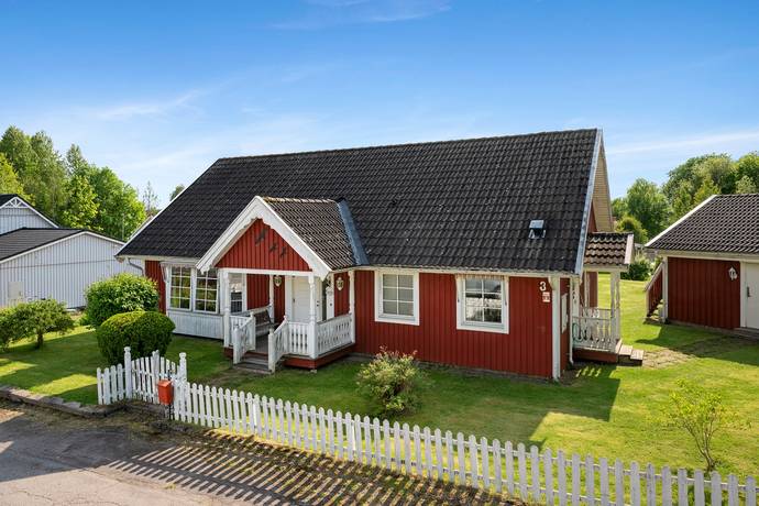 4 rum villa på Fågelvägen 3 Filipstad, Filipstads kommun - bild 1