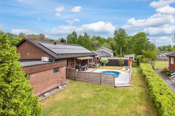 7 rum Villa på Olstorpsvägen 24 Åby Norrköpings kommun - bild 34
