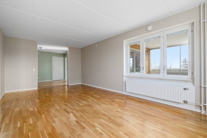 3 rum Lägenhet på Bergmossevägen 23, vån 2 Gustavsberg Holmviksskogen Värmdö kommun - bild 9