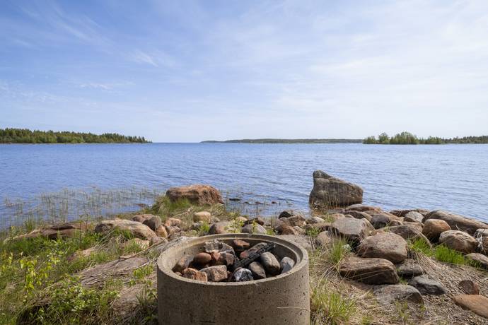1 rum fritidshus på Bjurön 220 Lövånger, Skellefteå kommun - bild 1