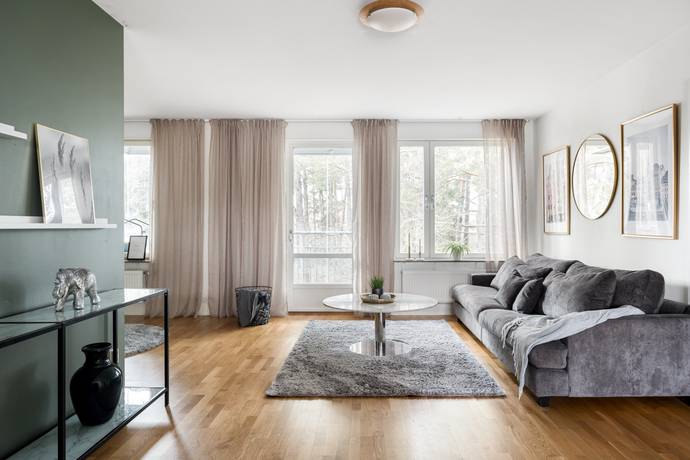 4 rum lägenhet på Flygvilleslingan 28 Hägernäs Strand, Täby kommun - bild 1