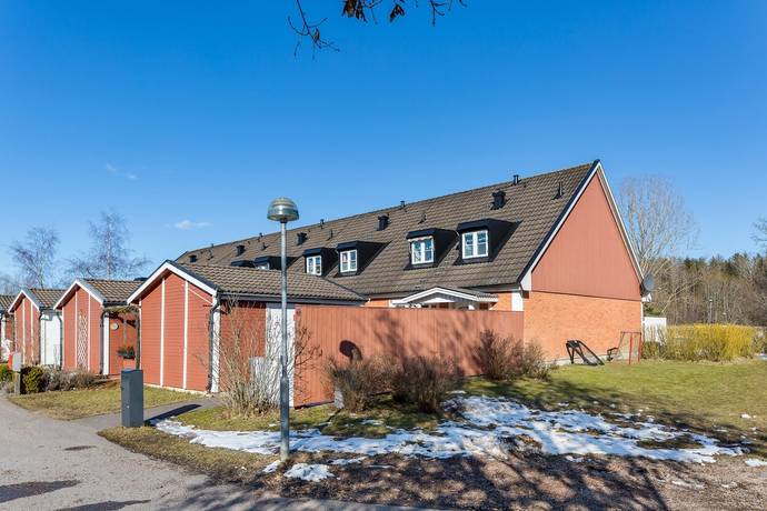 Sigillgatan 156 i björkhaga, Ãrebro bostadsrättslägenhet till ...