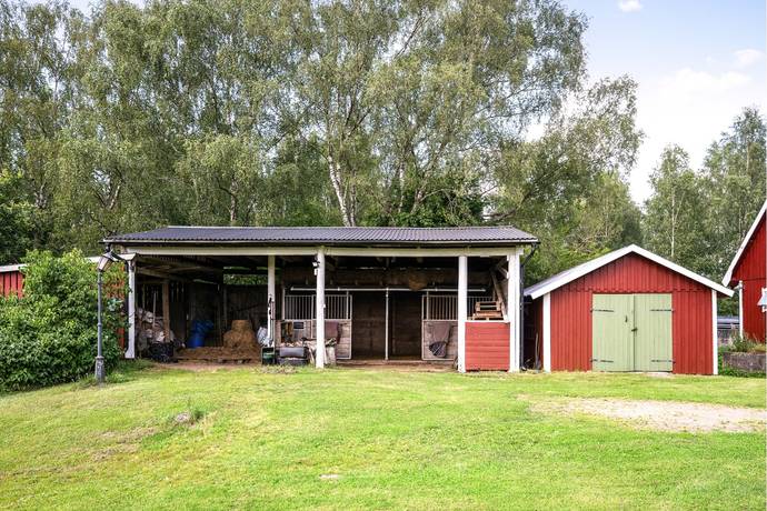 4 rum Gård utan jordbruk på Klosterhagen 403 Ljungbyhed Klippans kommun - bild 9