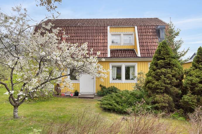 5 rum Villa på Adjutantgatan 29 Eskilstuna kommun - bild 20