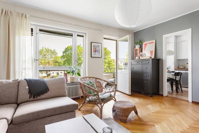 3 rum lägenhet på Vibyholmsvägen 11 Örby Slott - Älvsjö, Stockholms kommun - bild 2