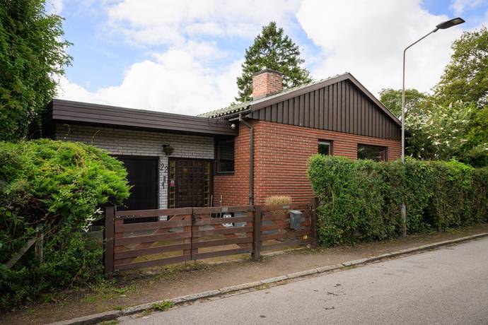 4 rum villa på Hämplingegatan 22 Eriksfält, Malmö kommun - bild 1