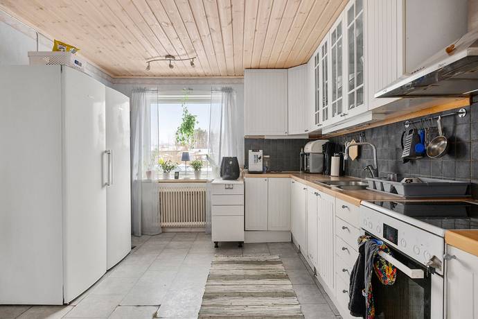 5 rum Villa på Hjalmar Palms väg 6 Marieberg Örebro kommun - bild 11