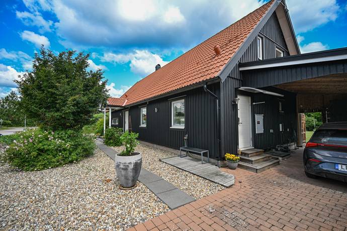 8 rum villa på Skiffergatan 1 Färjestaden, Mörbylånga kommun - bild 3