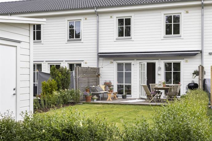 5 rum radhus på Malörtsvägen 35 Frösakull, Halmstads kommun - bild 1