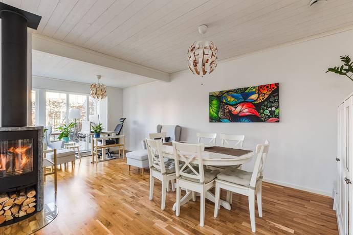 4 rum parhus på Domargatan 13 Mariefred Stadsparken, Strängnäs kommun - bild 5