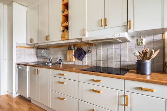 5 rum Lägenhet på Regementsgatan 8 Viksäng Västerås kommun - bild 9