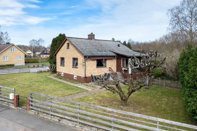 5 rum villa på Smedgatan 2 Tyringe, Hässleholms kommun - bild 2