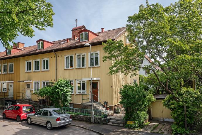 9 rum radhus på Lagmansgatan 9 Kålltorp, Göteborgs kommun - bild 1