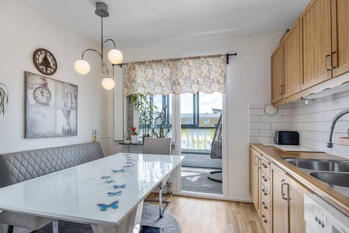 2 rum lägenhet på Von lingens väg 52 Rosengård, Malmö kommun - bild 4