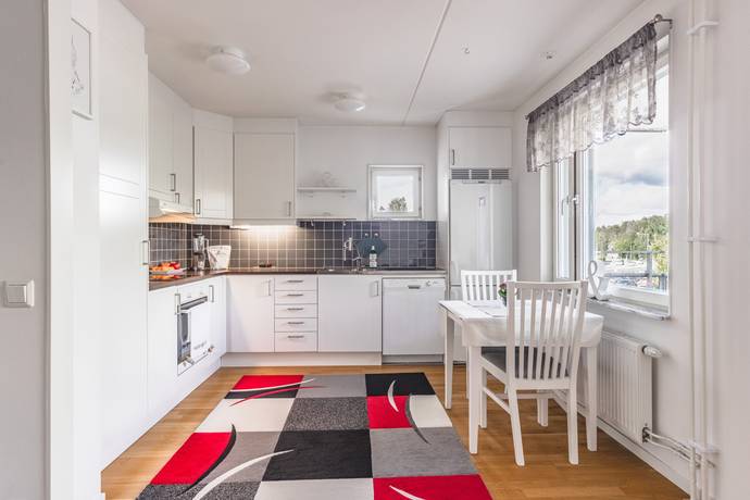 1,5 rum lägenhet på DANSBANEVÄGEN 11 Centrala Åkersberga, Österåkers kommun - bild 3