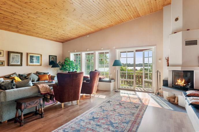 7 rum Villa på Vettershaga byväg 5 Vettershaga - Bergshamra Norrtälje kommun - bild 2