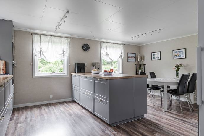 5 rum Gård med jordbruk på Lidhult 410 Vimmerby kommun - bild 14