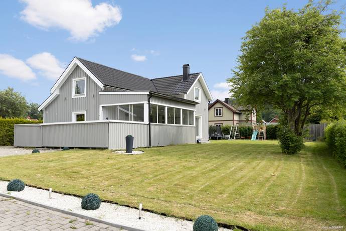 5 rum villa på Gunnarstorpsvägen 6 Vargön, Vänersborgs kommun - bild 2